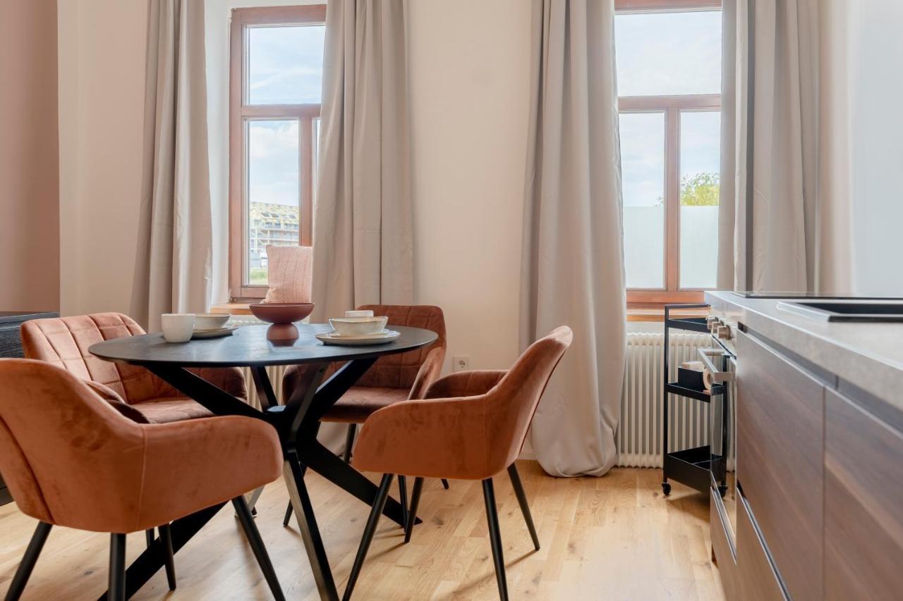 City Lounge Appartement Am Hauptbahnhof Sankt Poelten Luaran gambar